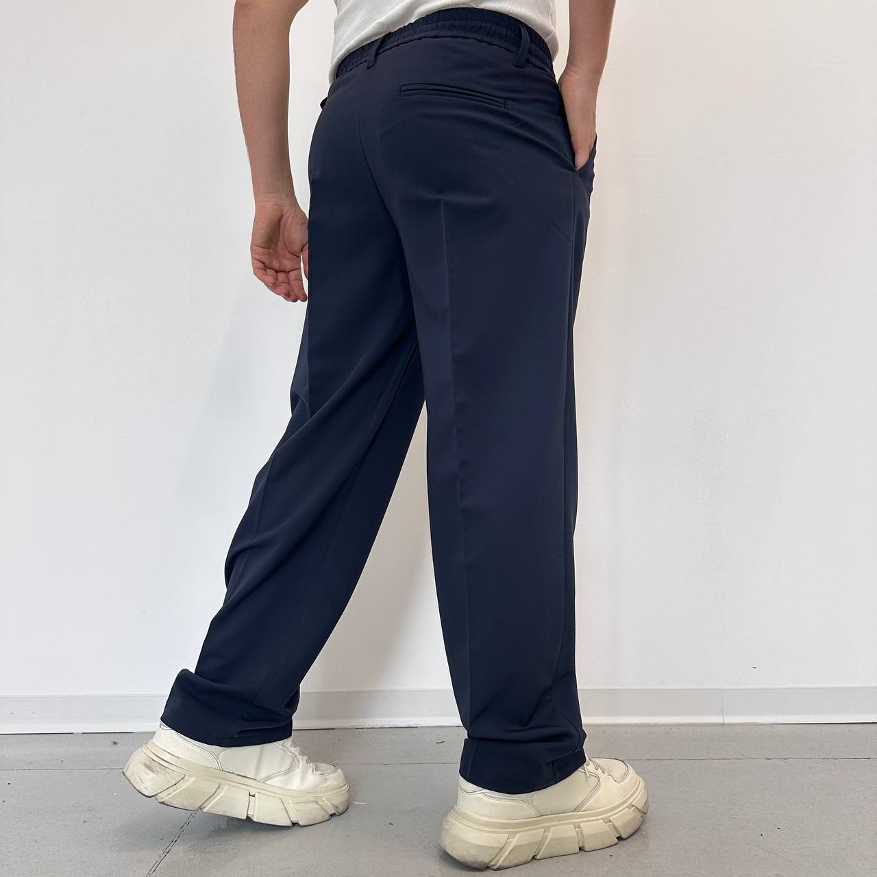 Pantalone palazzo blu