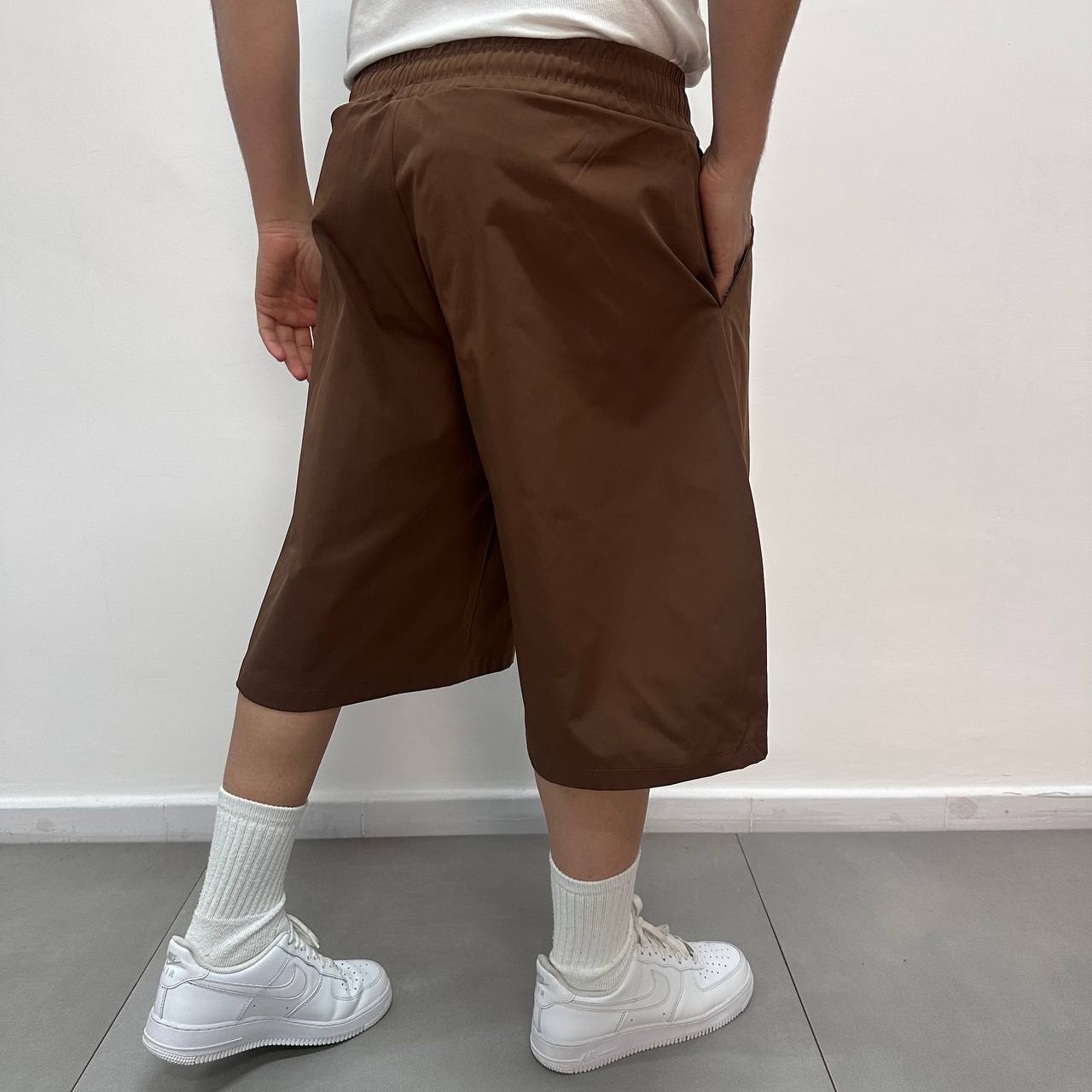 Short Balloon Tech Marrone