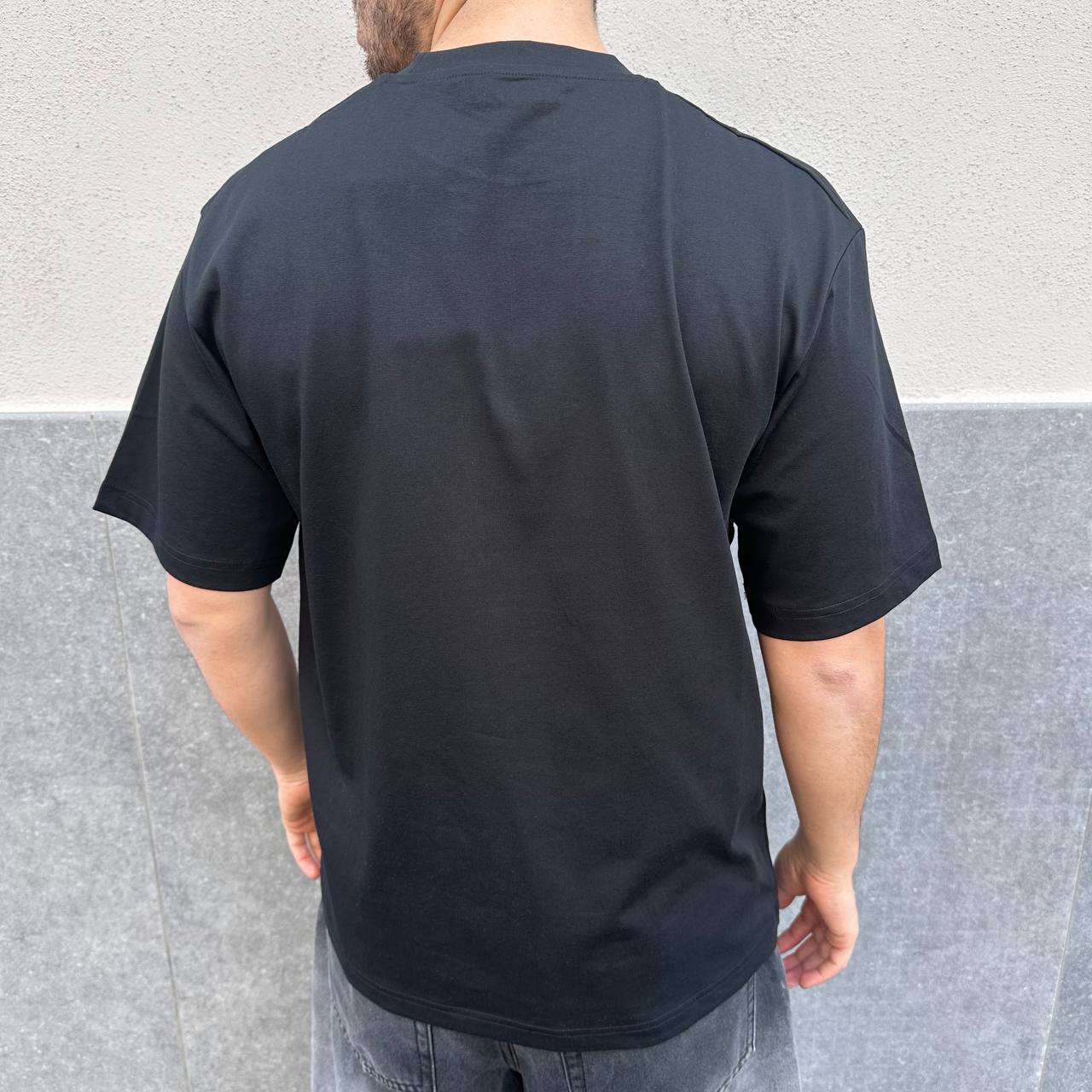 Shirt tech nera