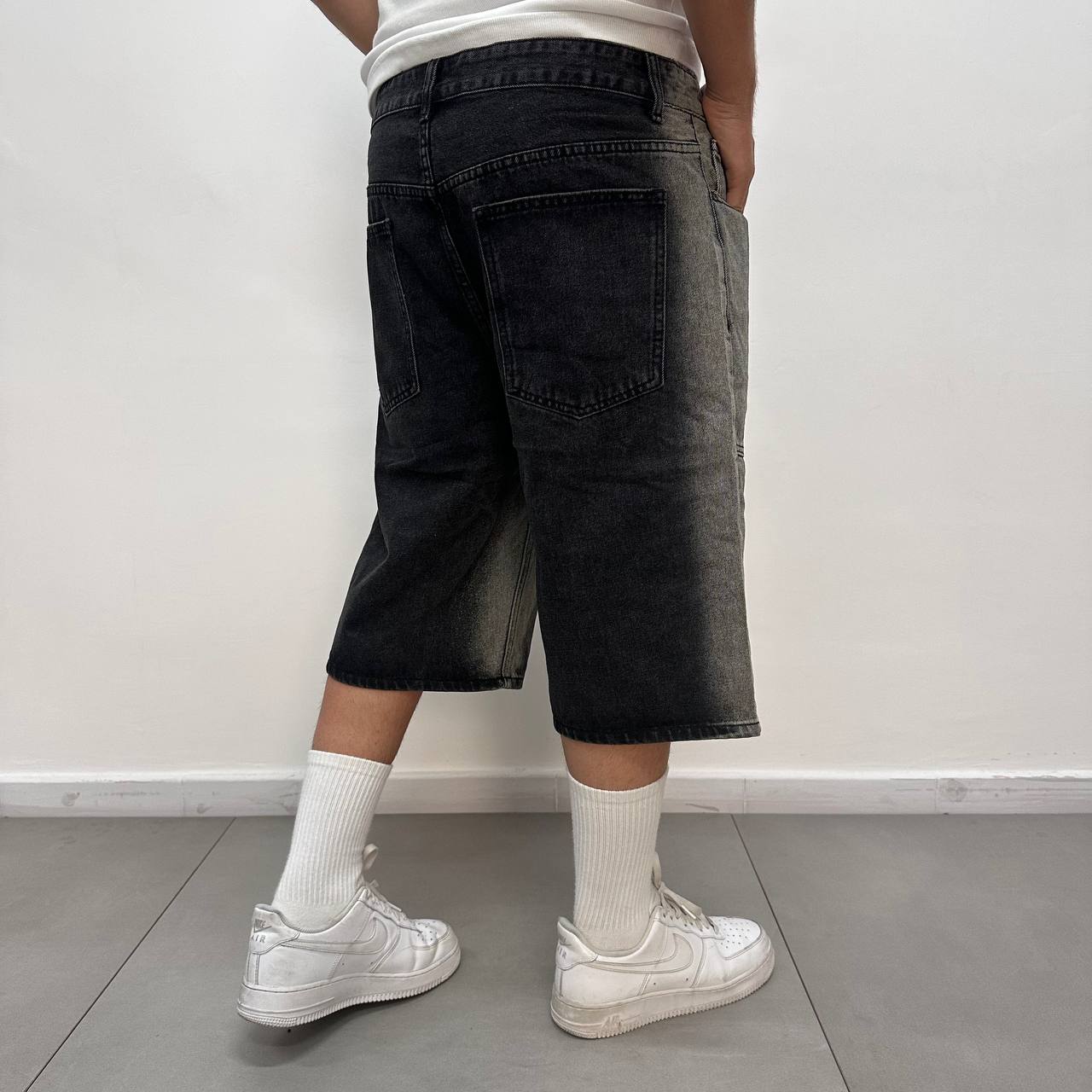 Short 3802