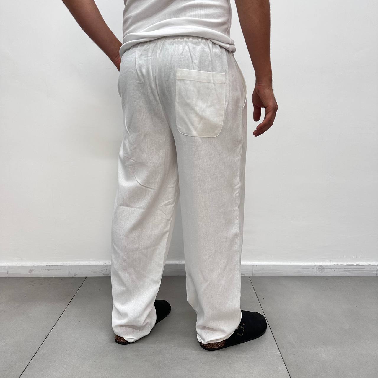 Pantalone elastico in lino bianco