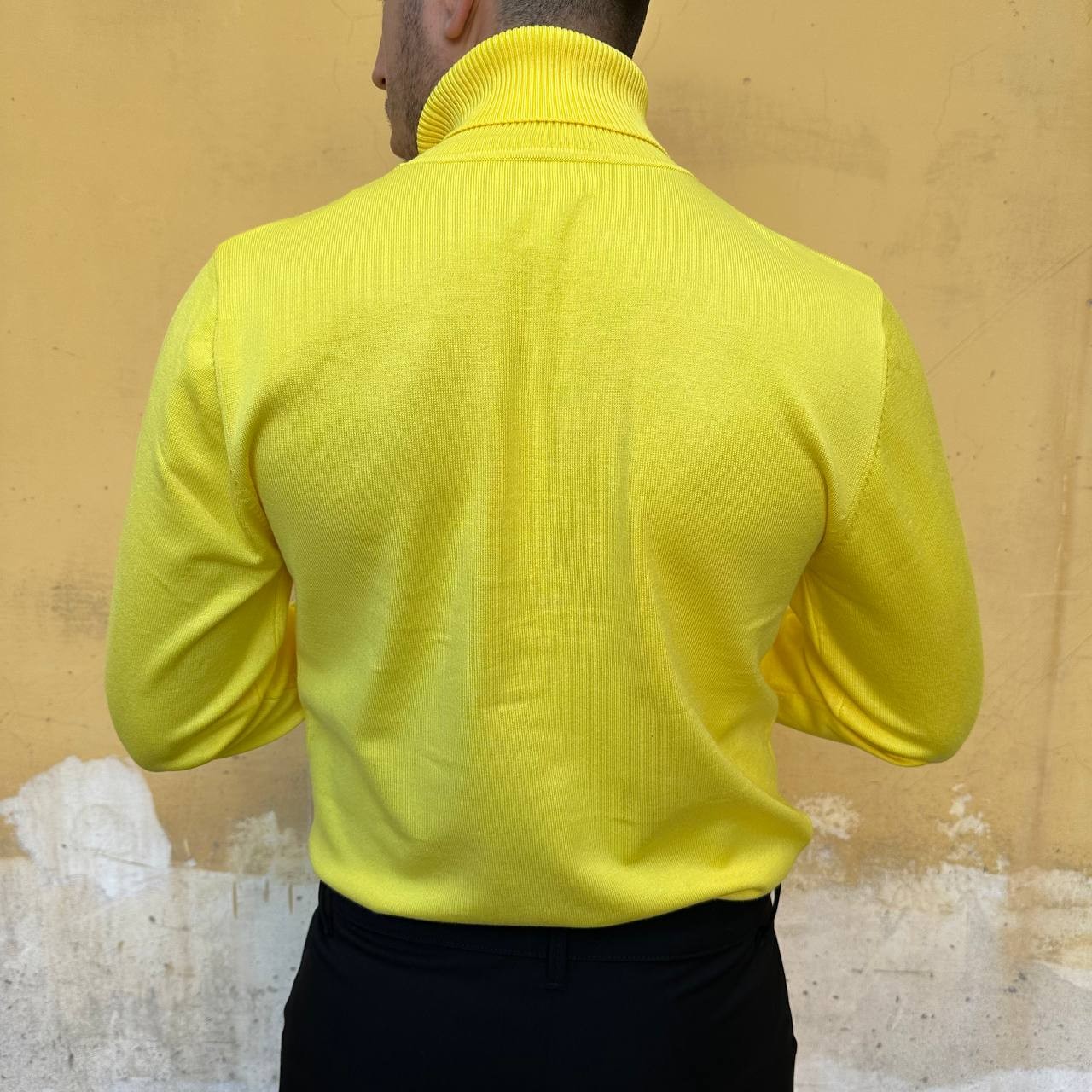 Dolcevita giallo