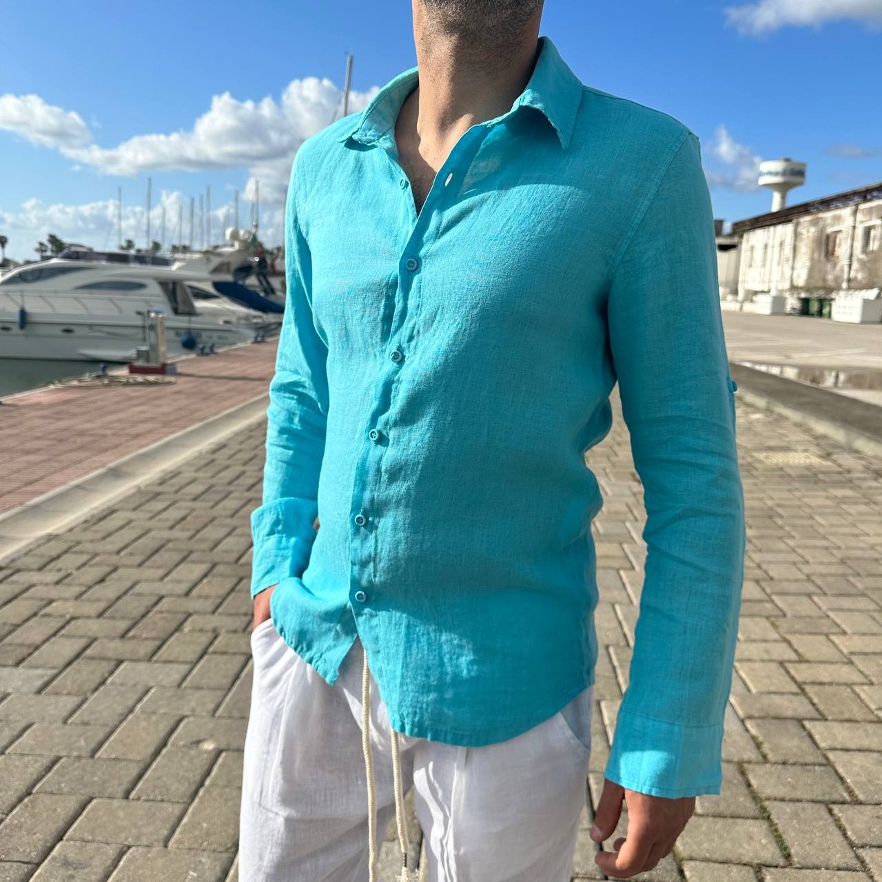 Camicia in lino collo francese turchese