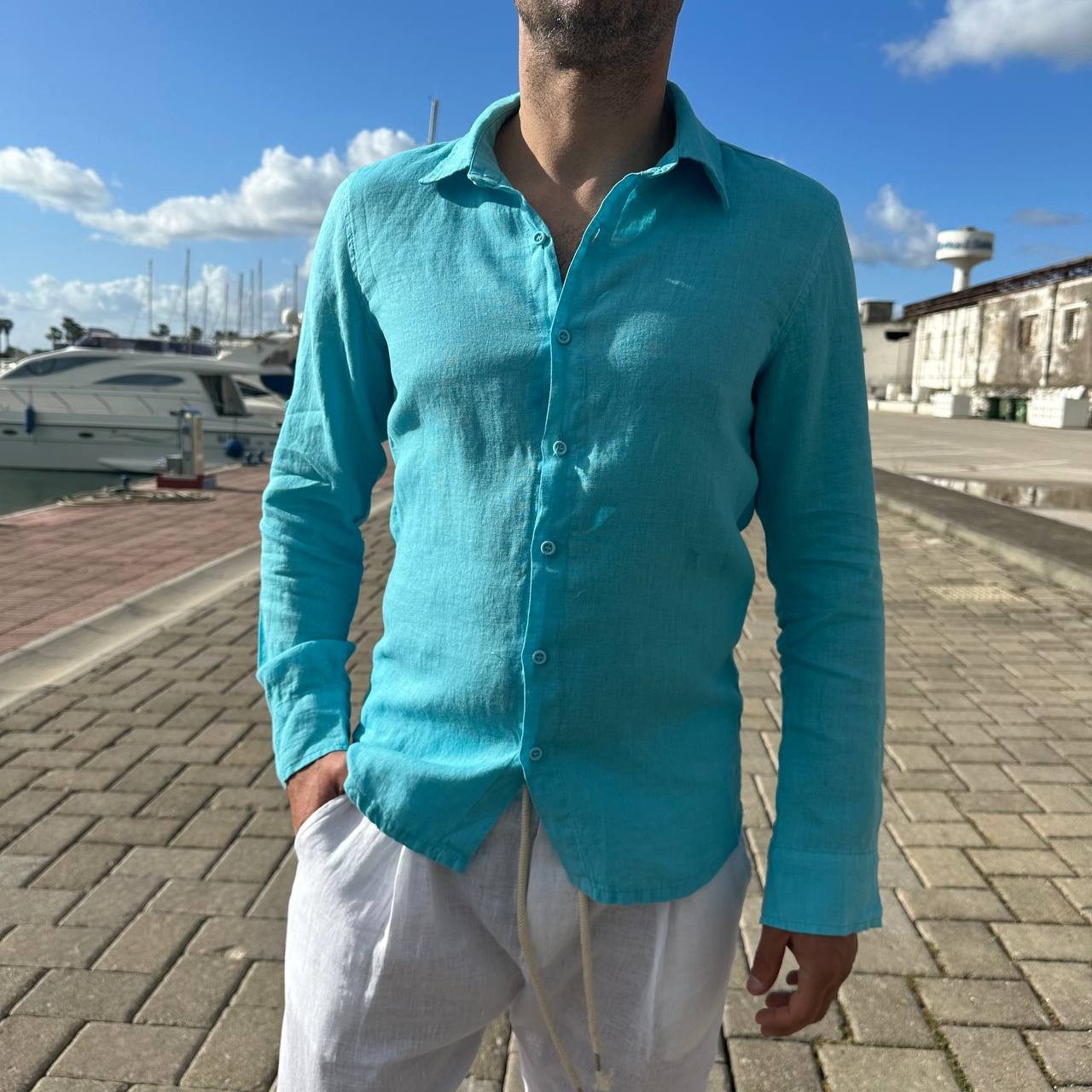 Camicia in lino collo francese turchese