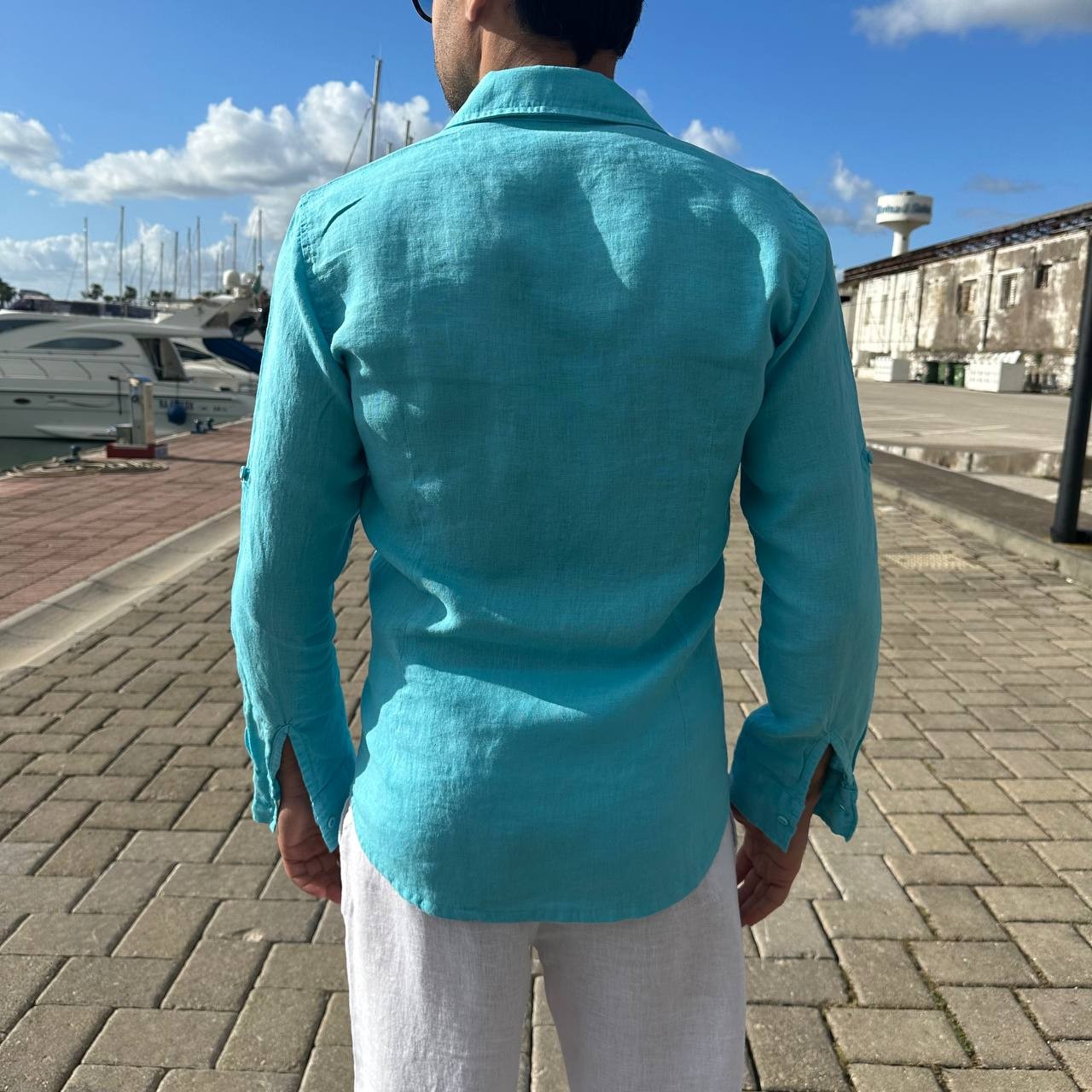 Camicia in lino collo francese turchese