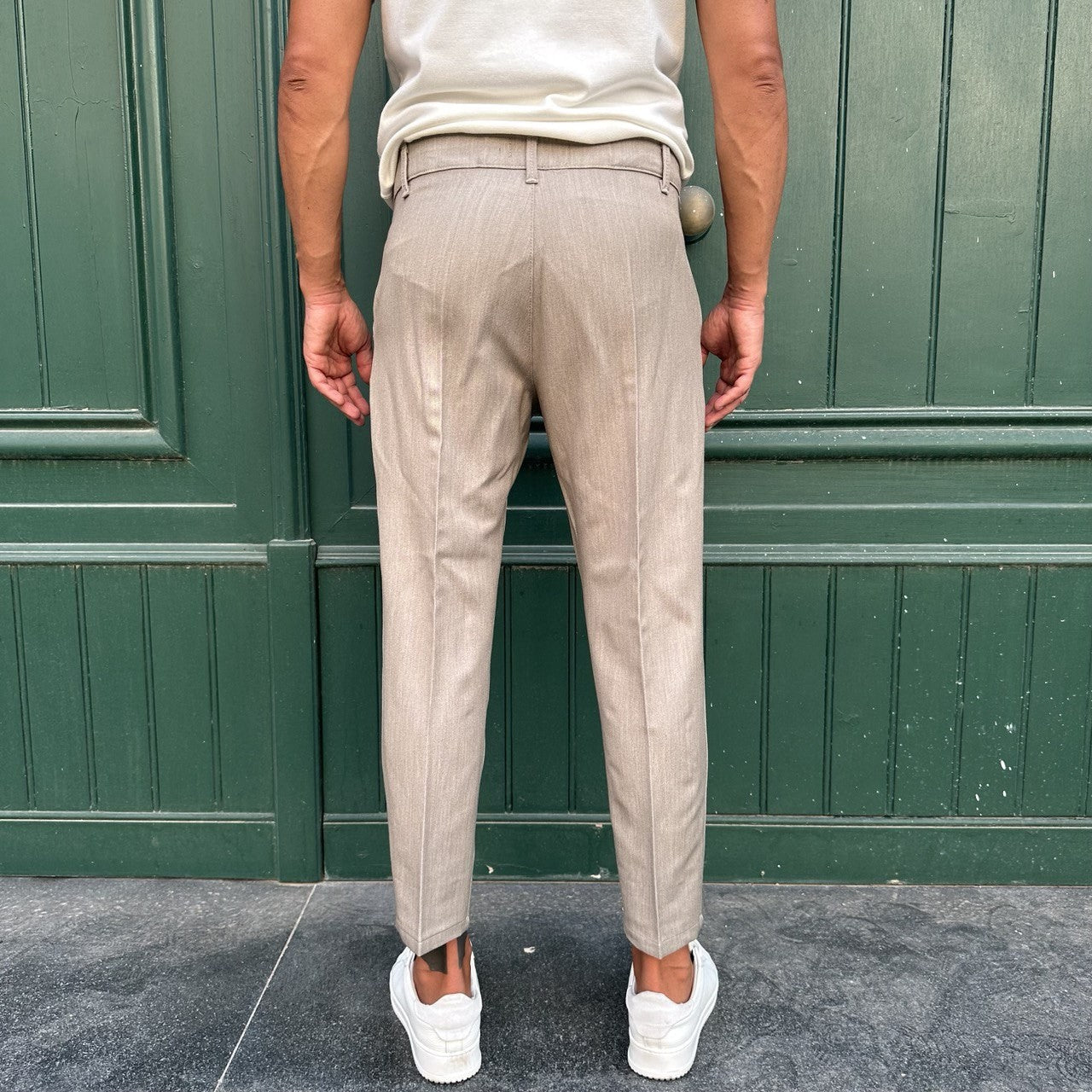 Pantalone capri fango