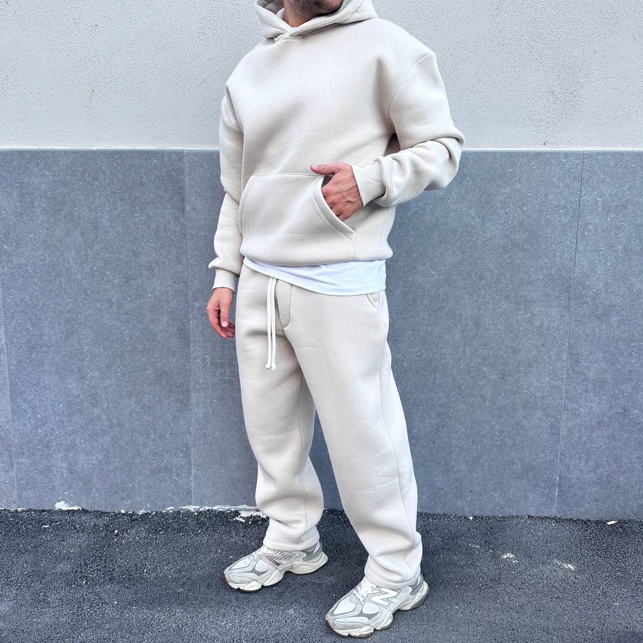 Tuta palazzo beige chiaro