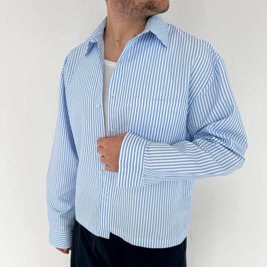 Camicia crop riga azzurra
