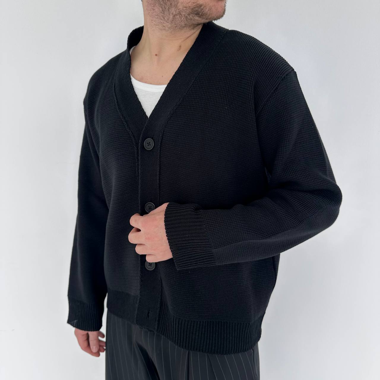 Cardigan in filo nero