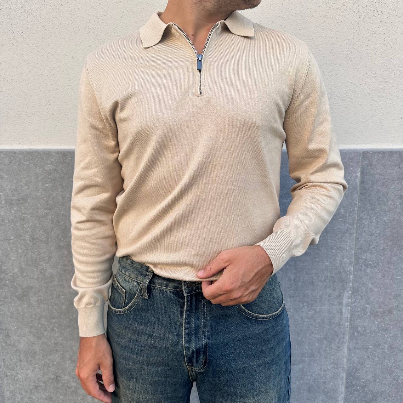 Polo con zip beige