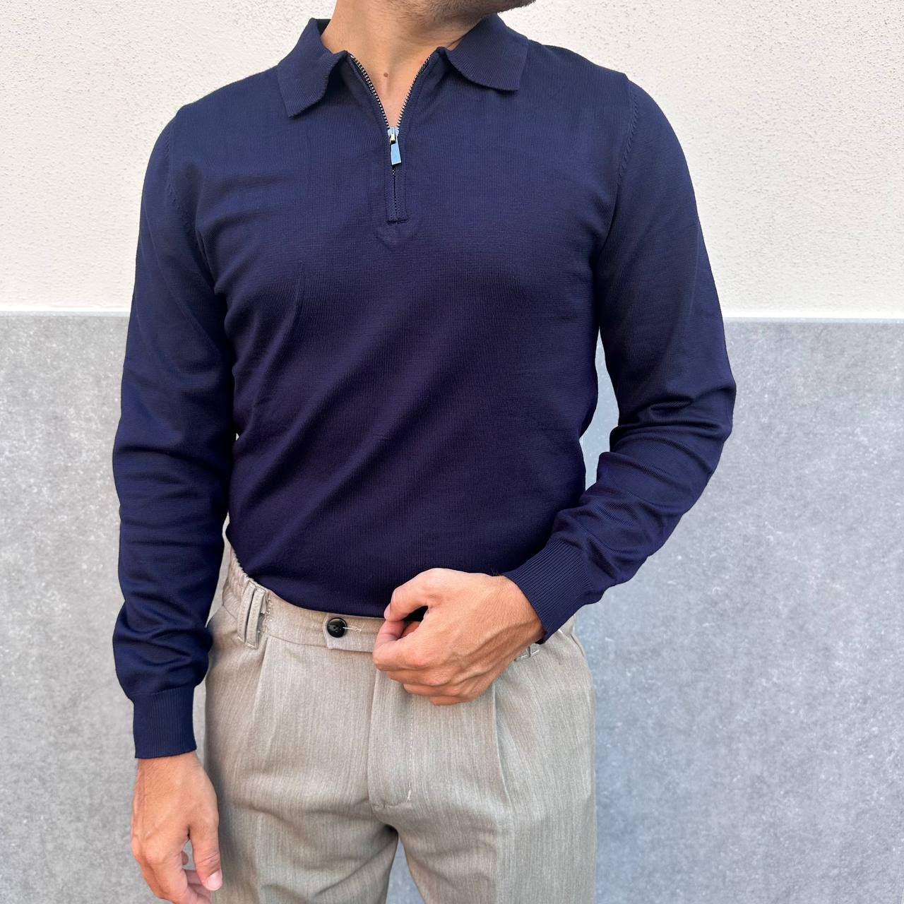 Polo con zip blu