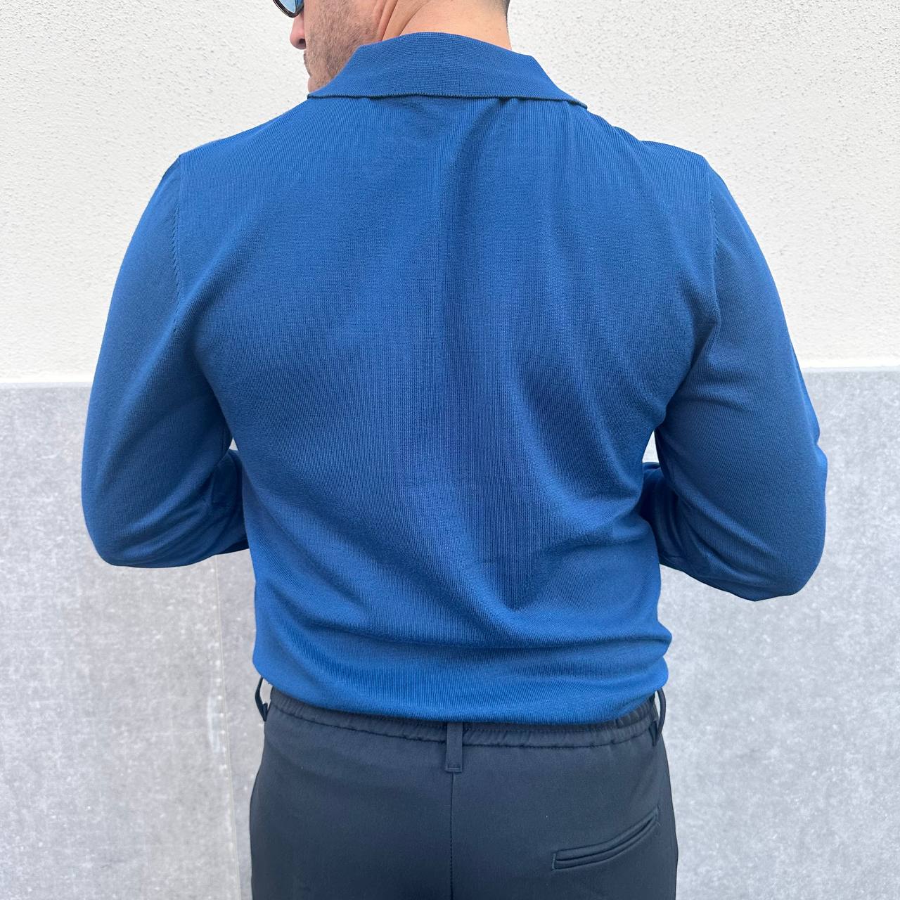 Polo in caldo cotone blu avion