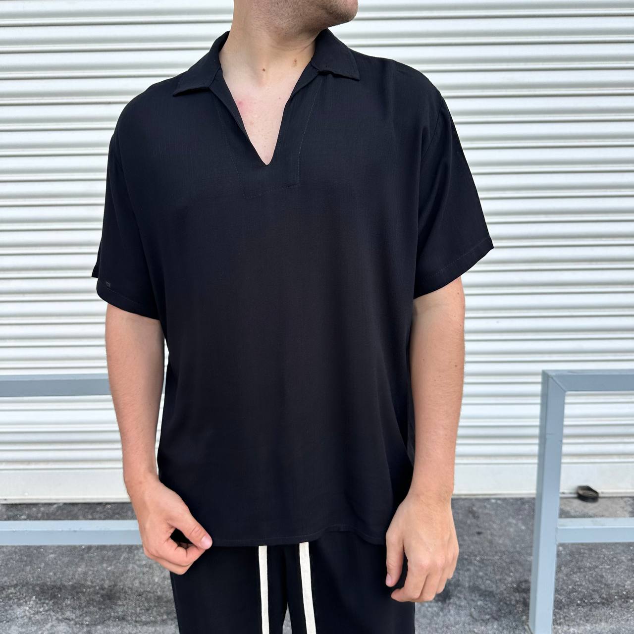 Coordset scollo V nero