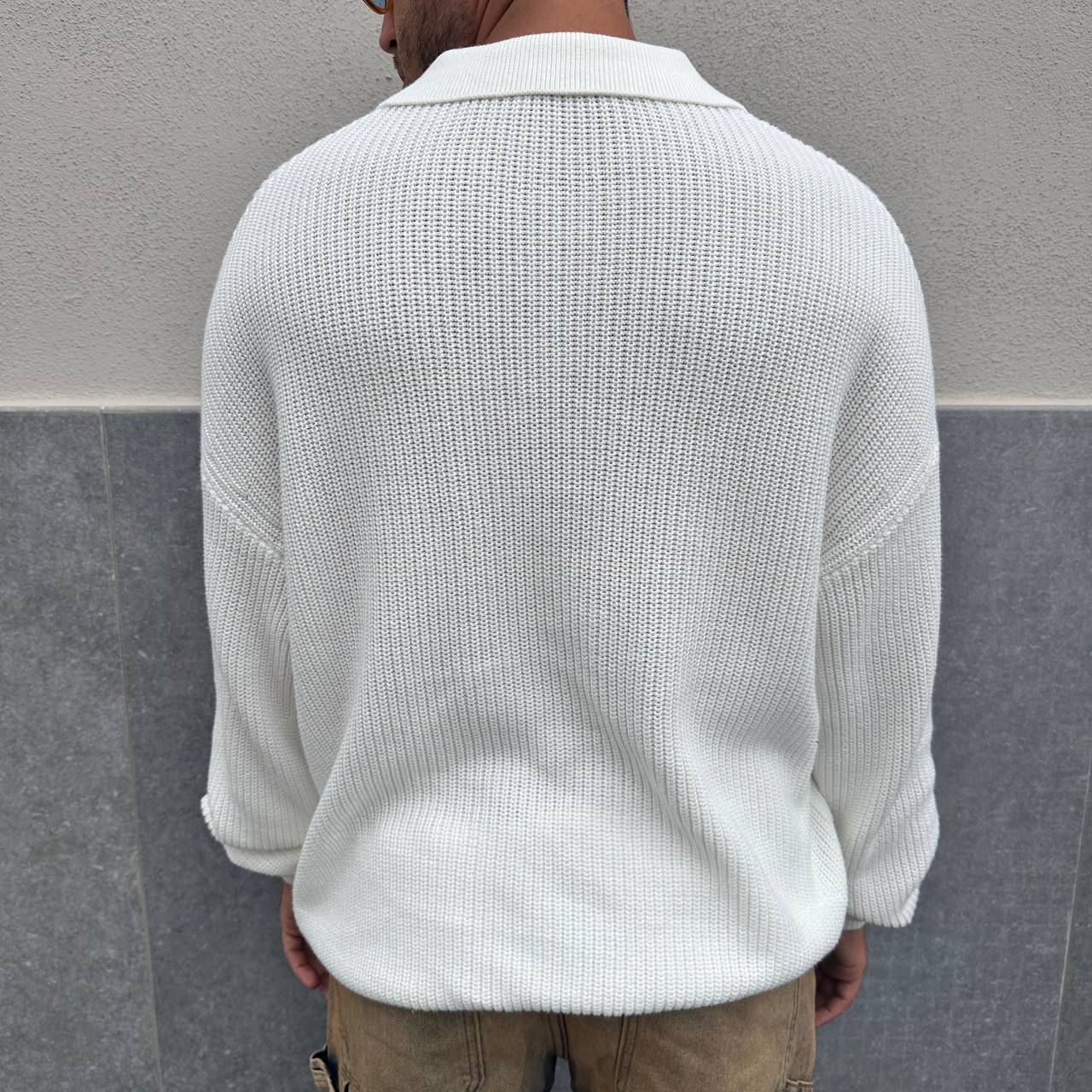 Pullover con zip bianco