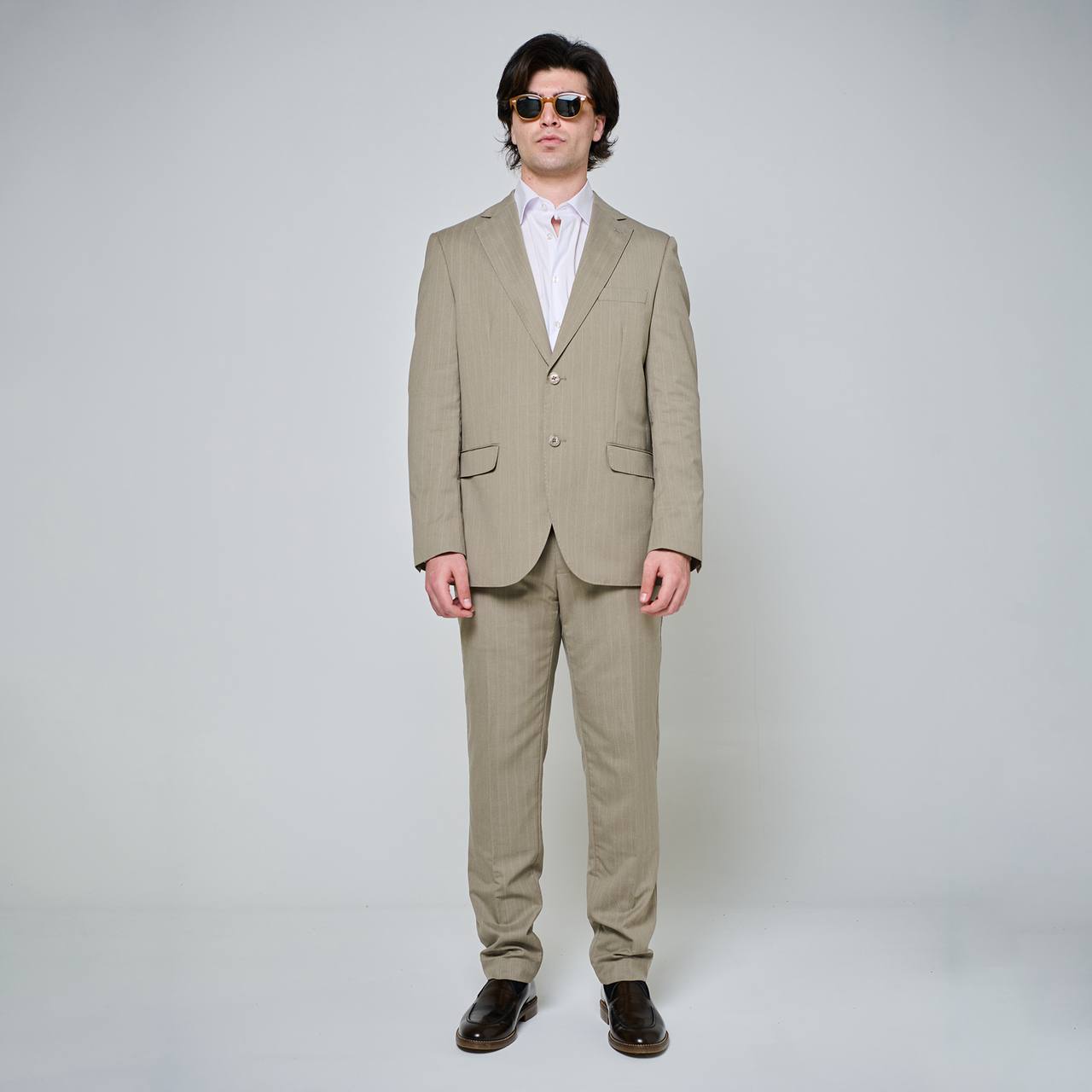 Abito sartoriale gessato beige