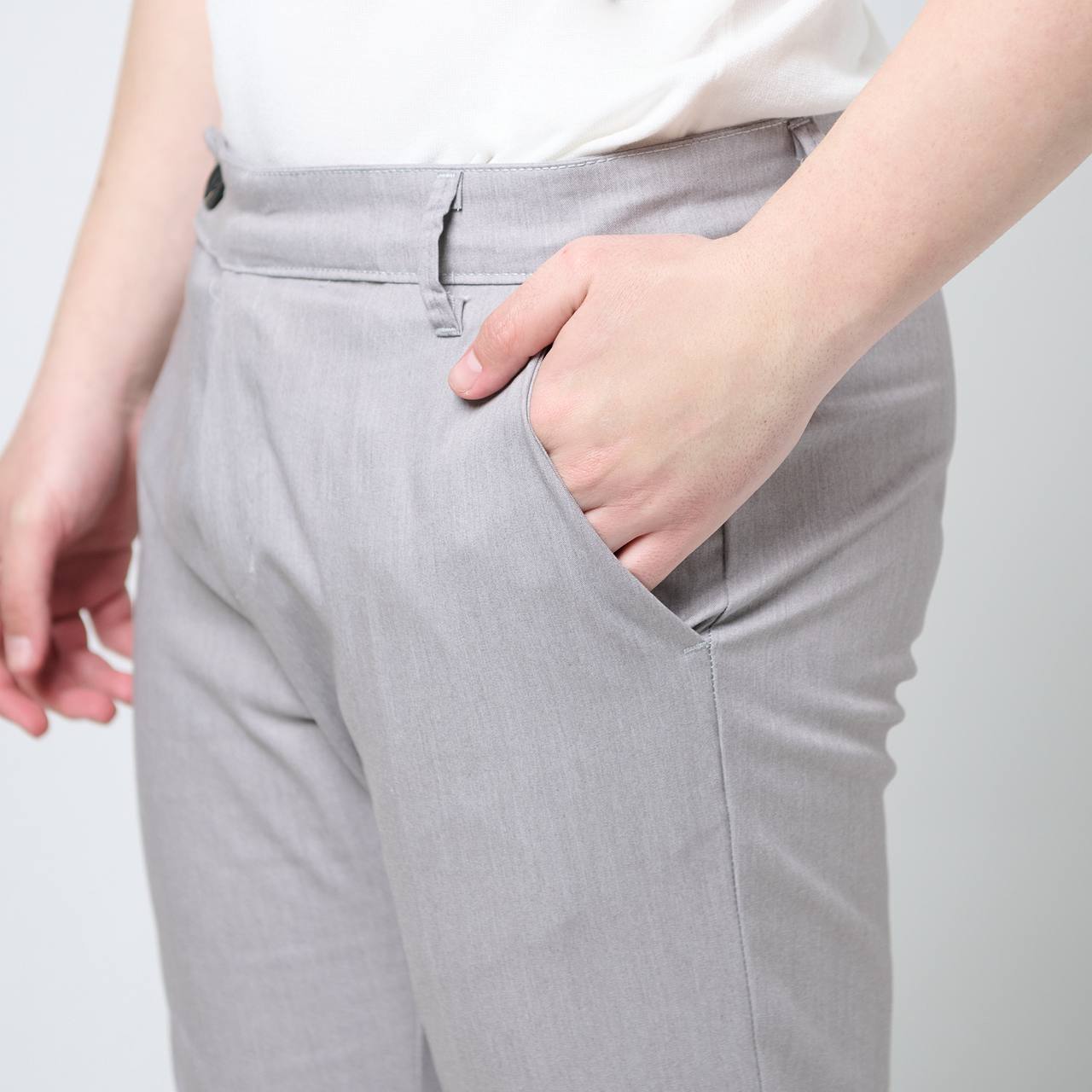 Pantalone Capri Grigio