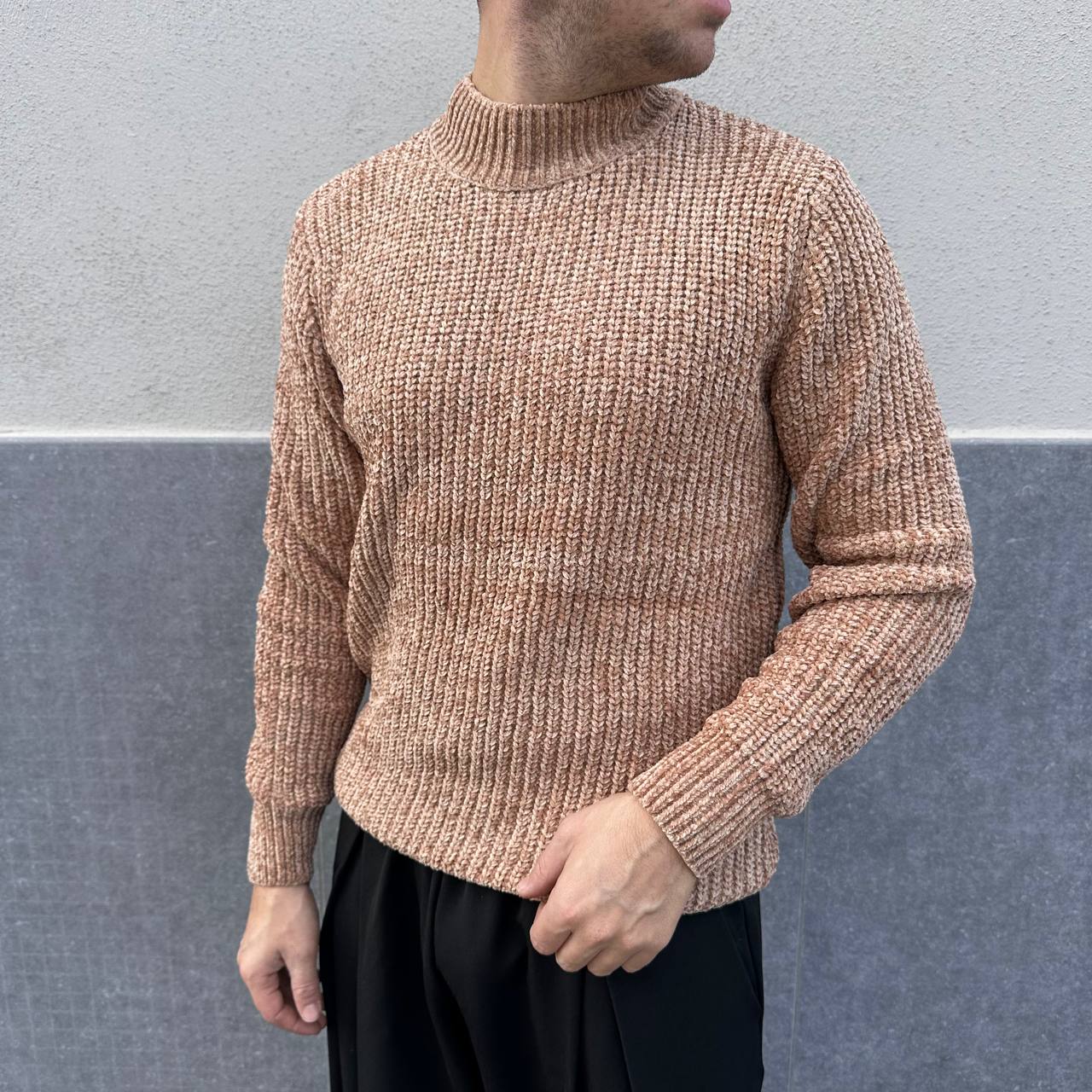 Mezzocollo in ciniglia beige