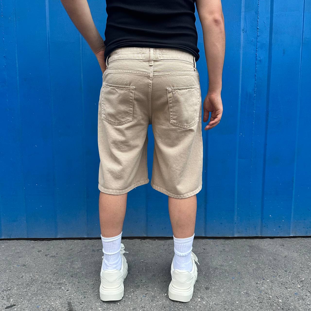 Short Casual Beige