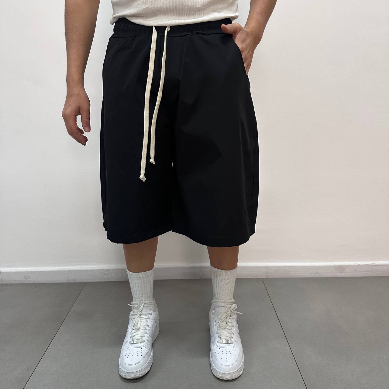 Short Balloon Tech Nero