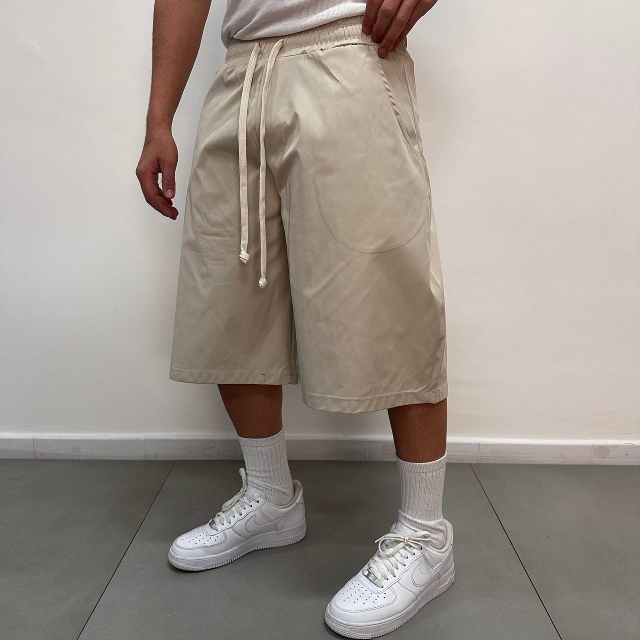 Short Balloon Tech Beige
