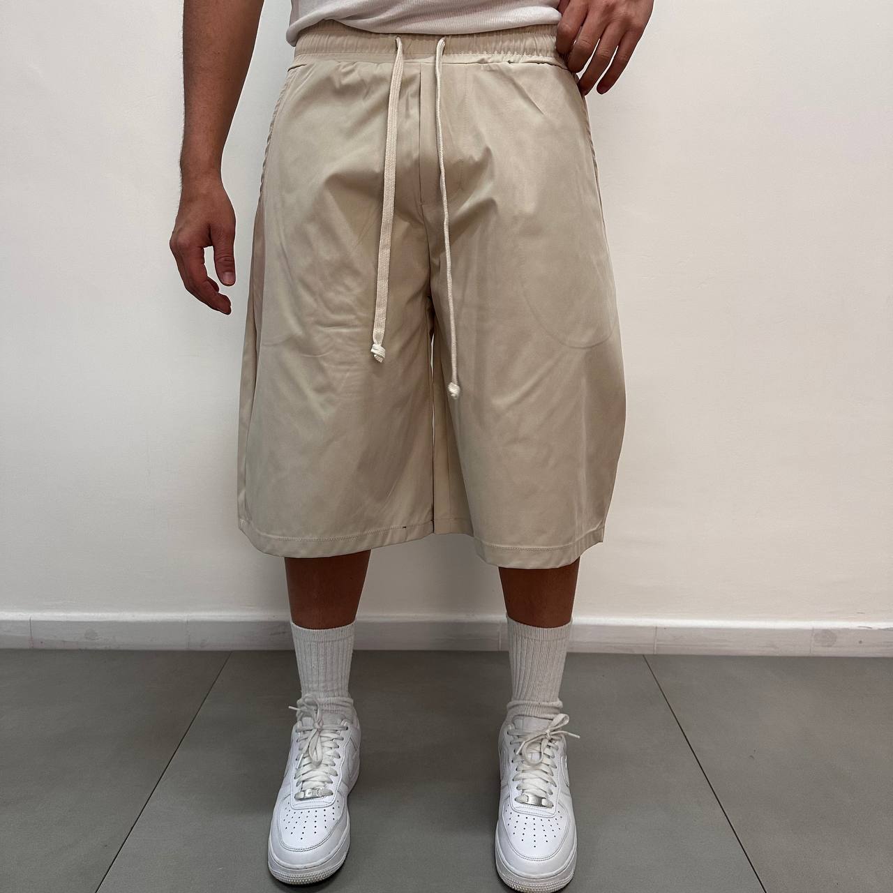 Short Balloon Tech Beige