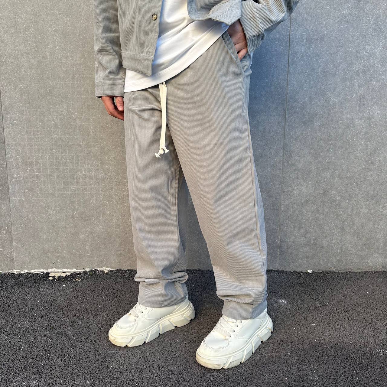 Coord.in velluto grigio