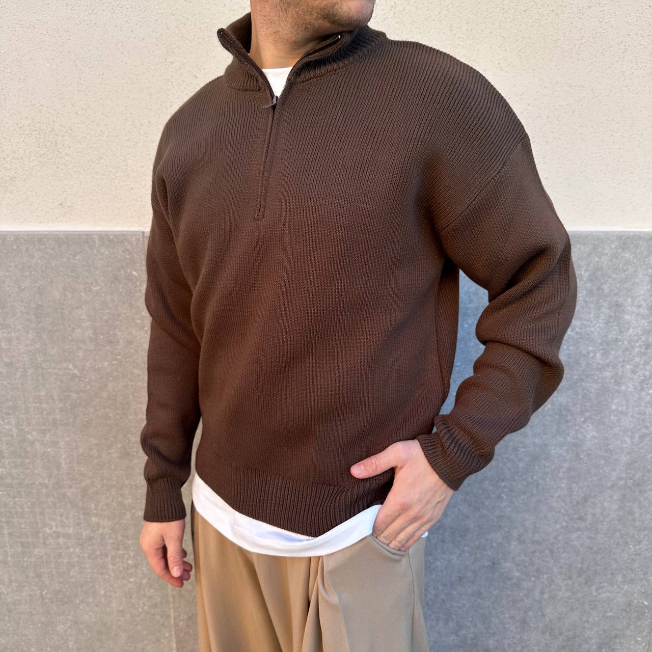 Pull mezza zip marrone