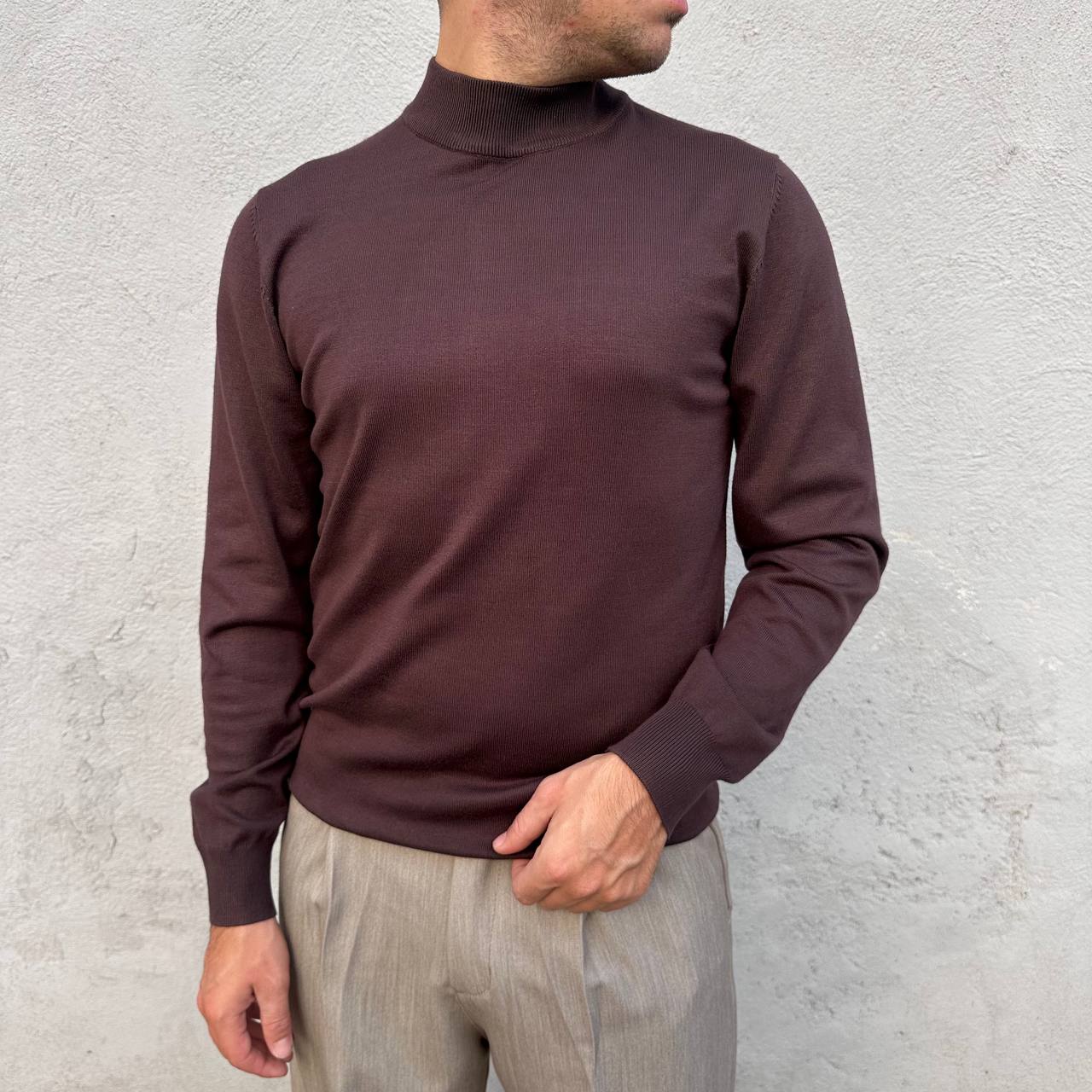 Mezzocollo in cotone caldo marrone