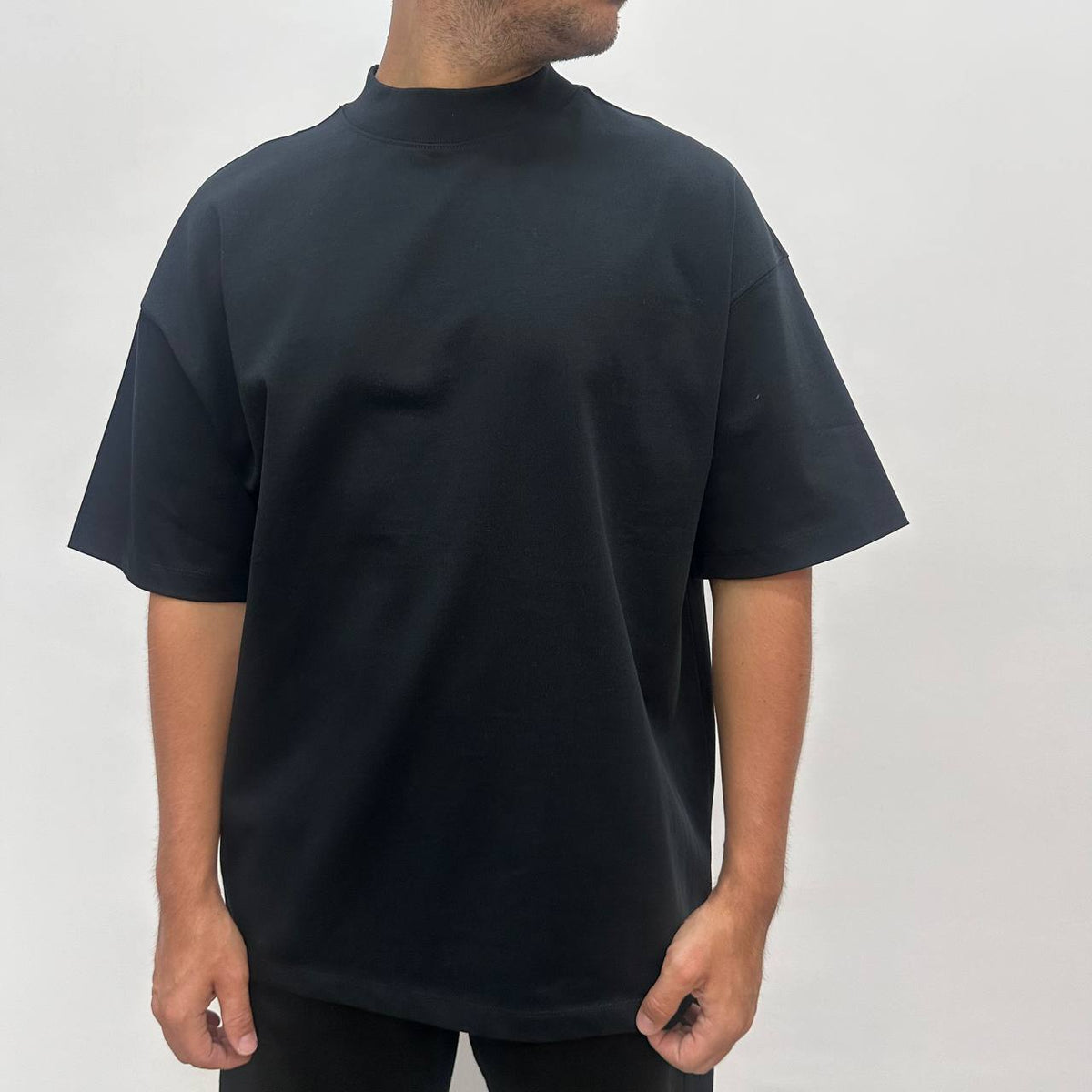 Shirt mezzocollo nera