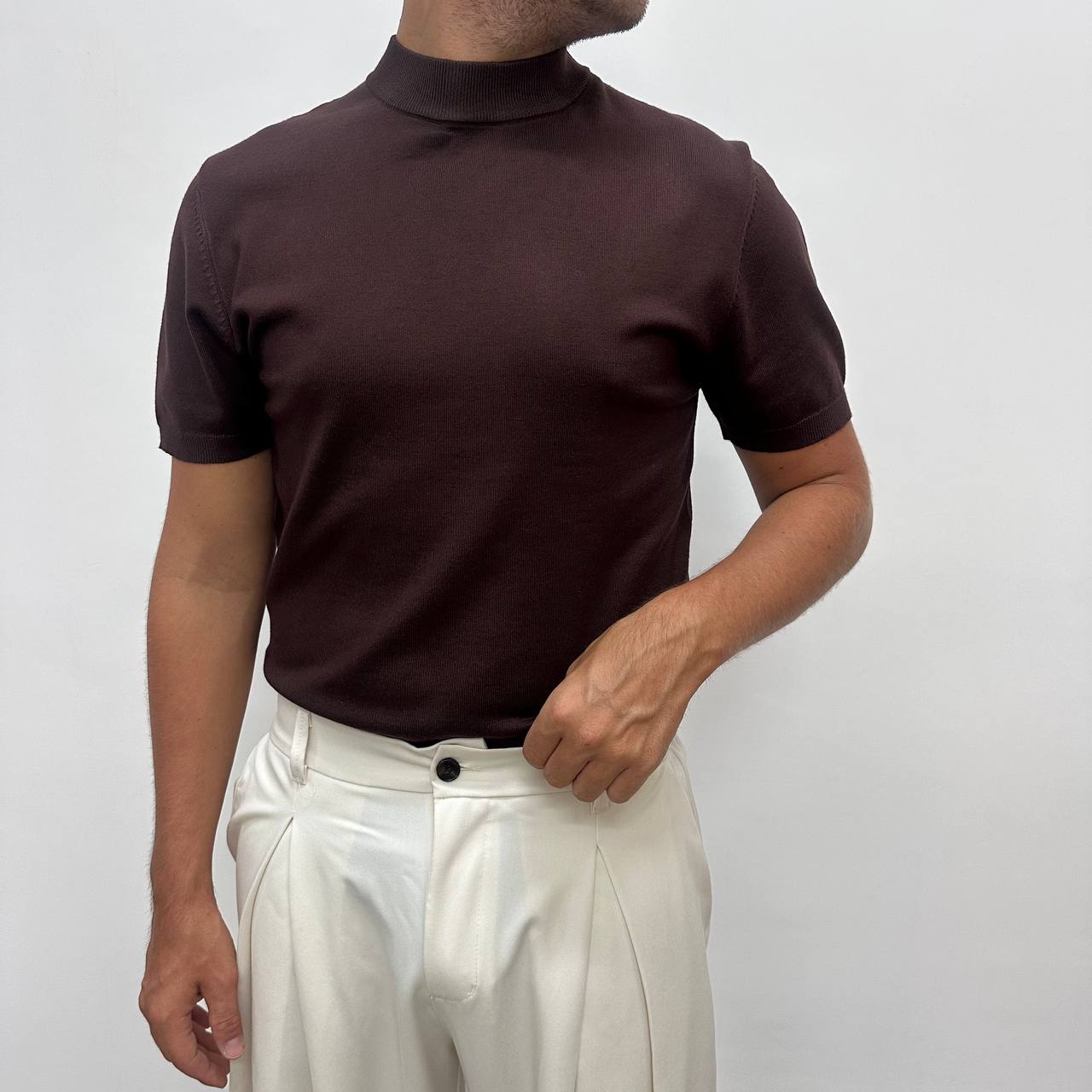 Maglia mezzocollo marrone