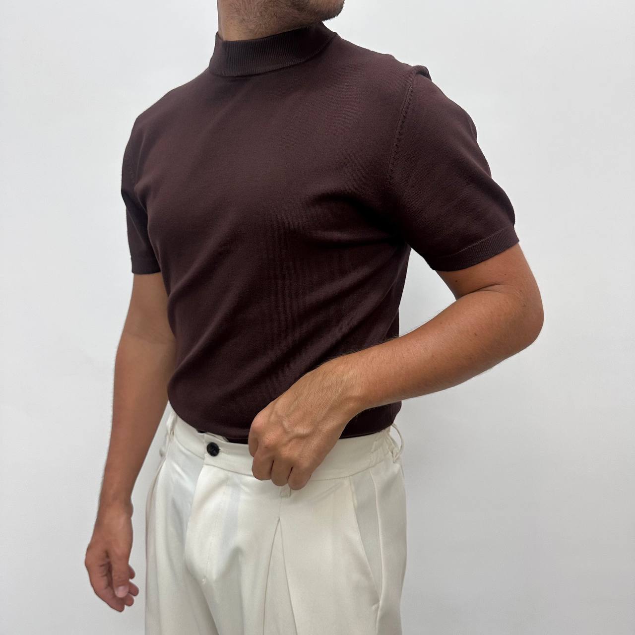Maglia mezzocollo marrone