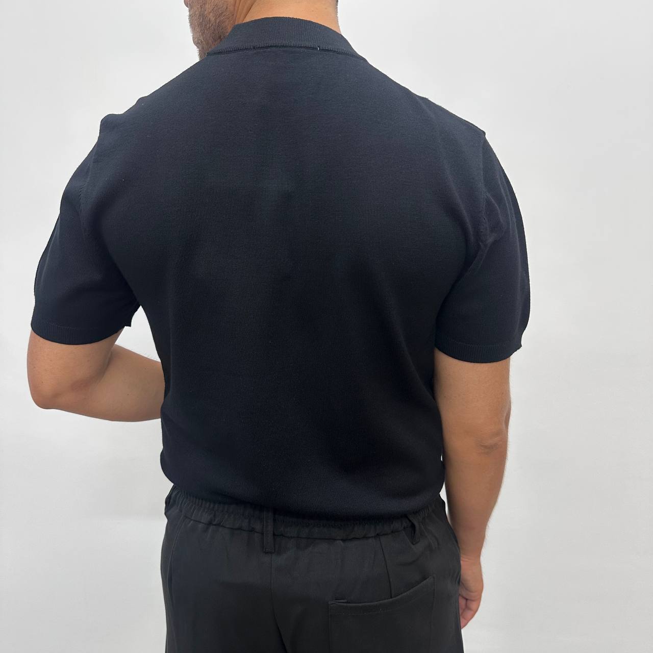 Maglia mezzocollo nera