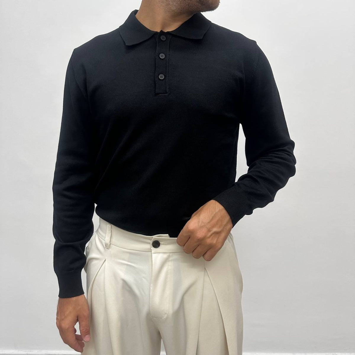 Polo in caldo cotone nera
