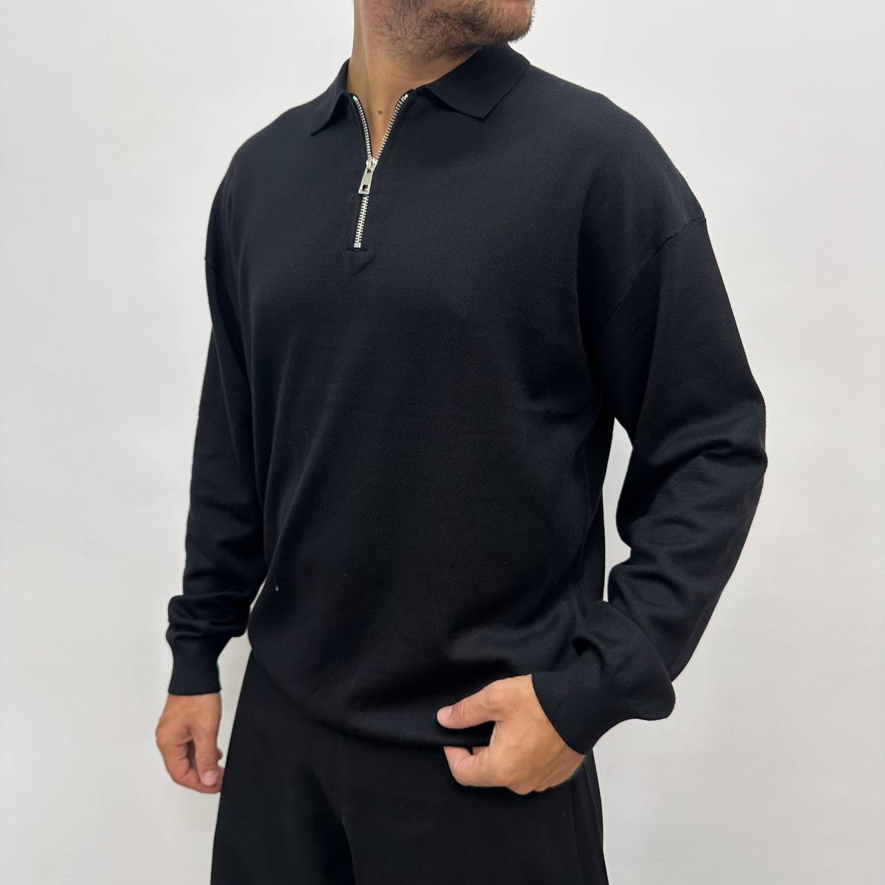 Polo over con zip nera