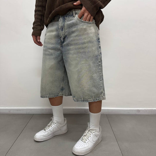 Short 3613