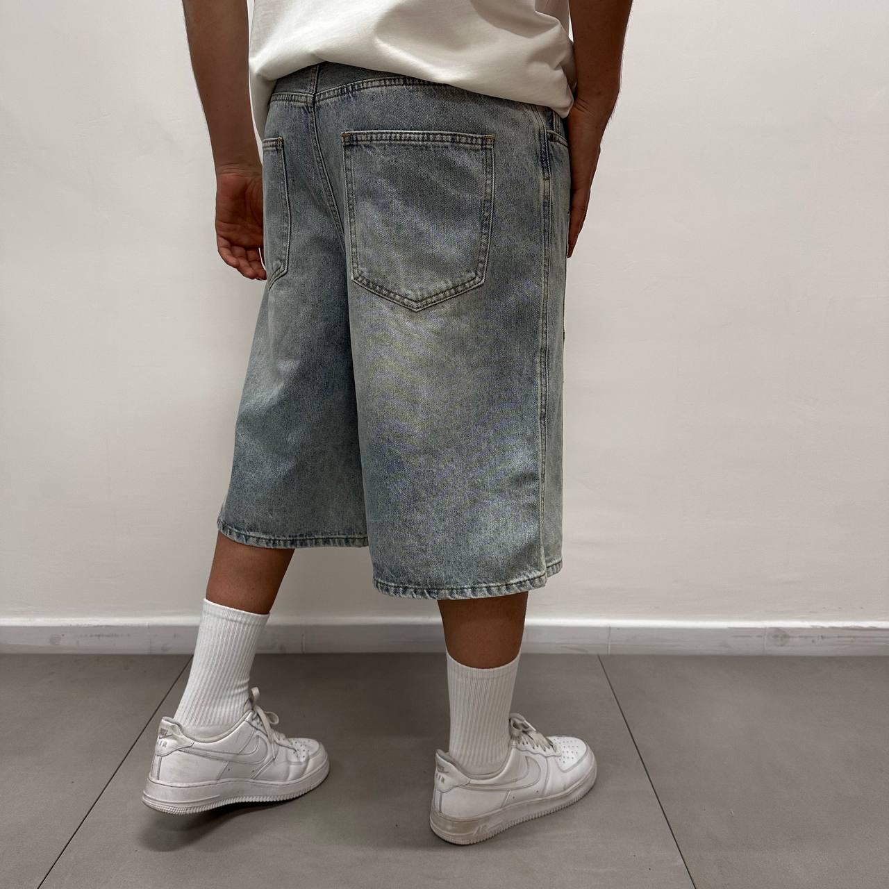 Short 3646