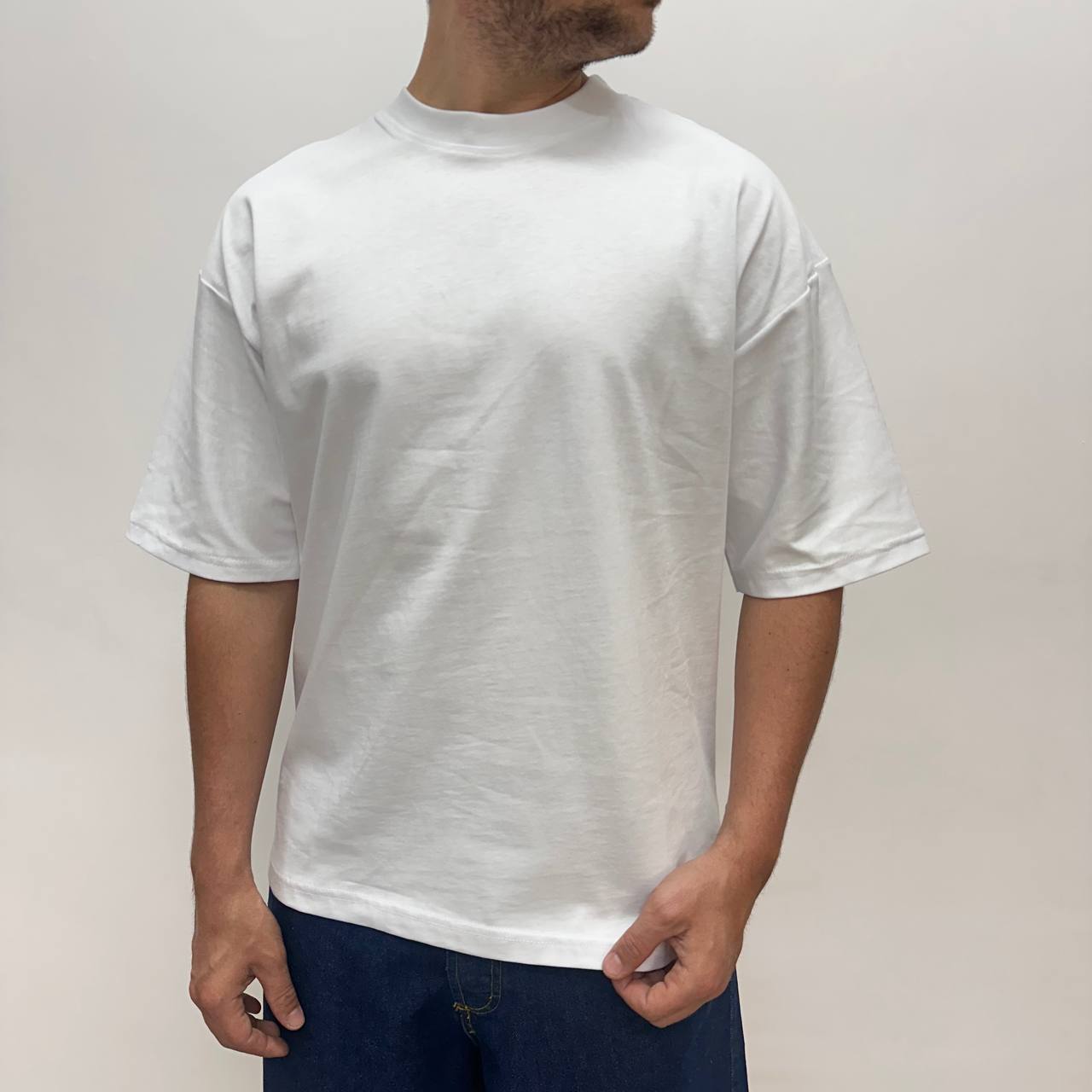 T-shirt feliz bianca