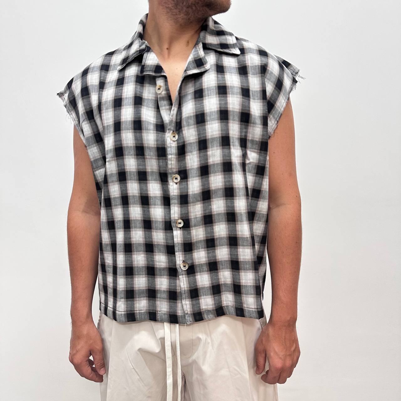 Camicia a scacchi nera