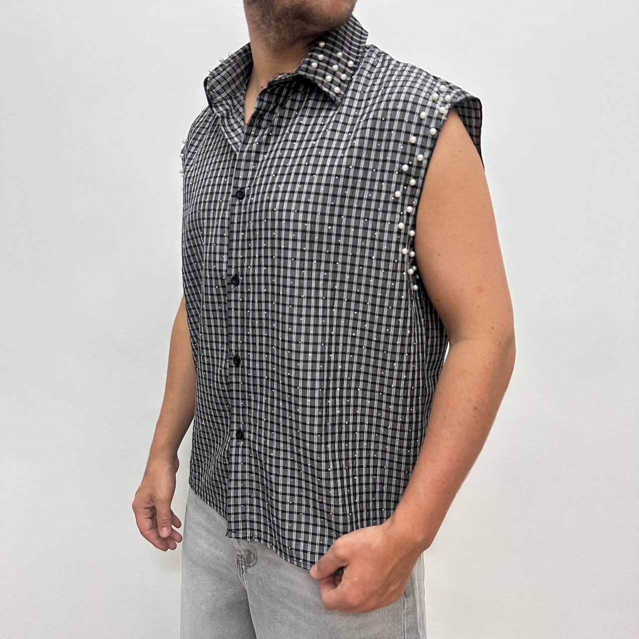 Camicia con perle smanicata nera