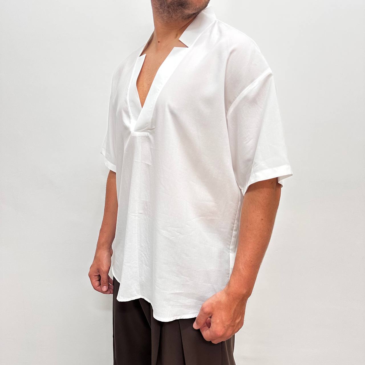 Camicia Scollo V Bianca