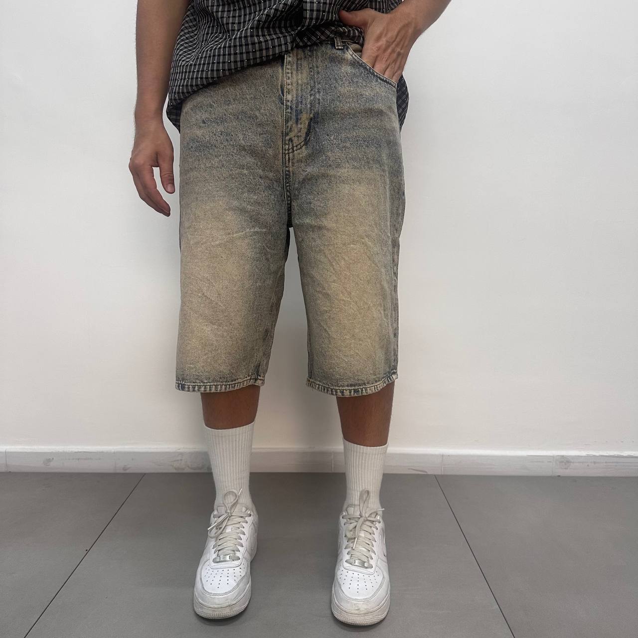 Short 3596
