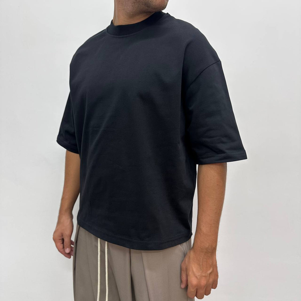 T-SHIRT CROP NERA