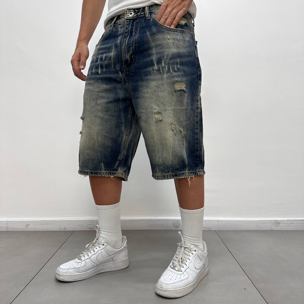 Short 3758