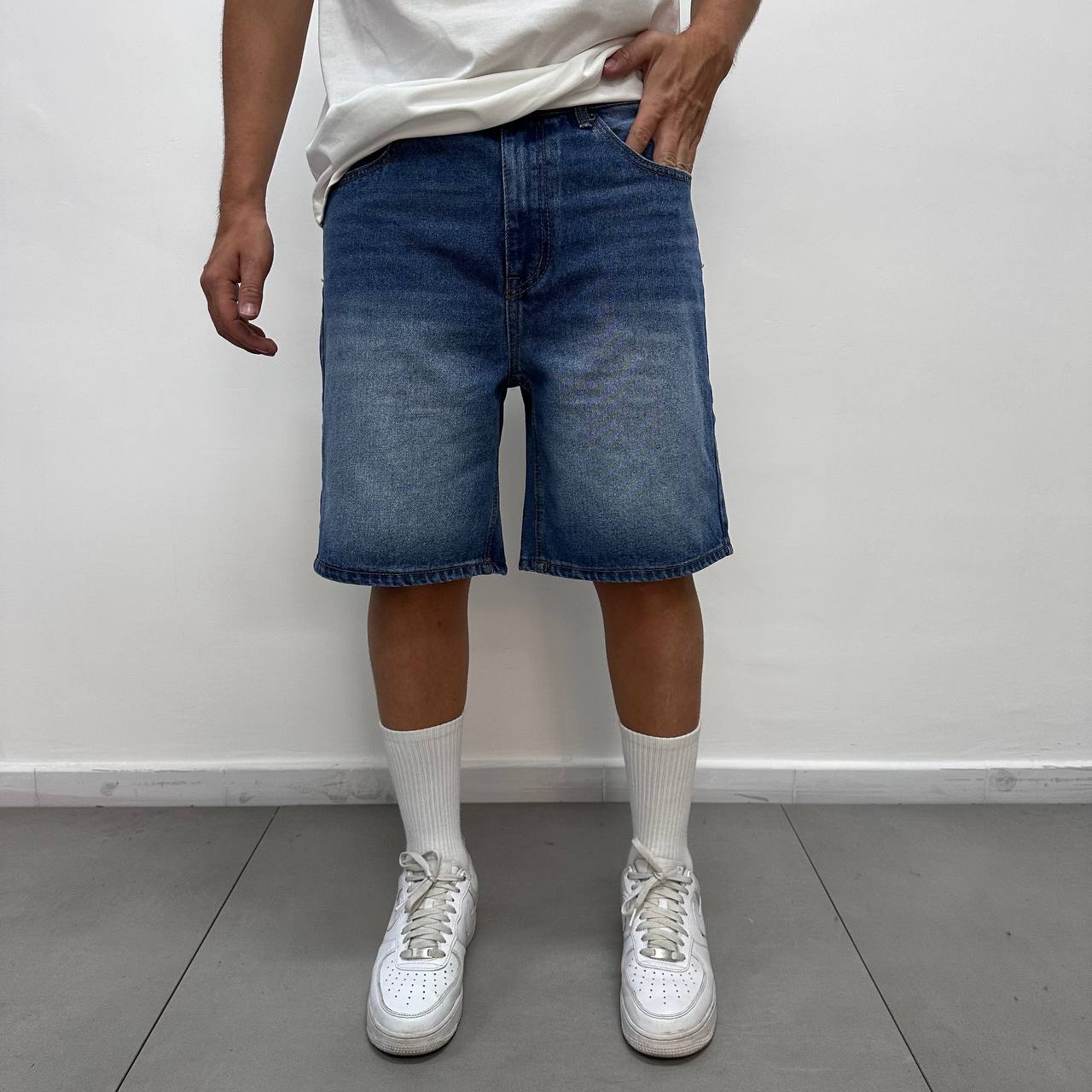 Short 0642