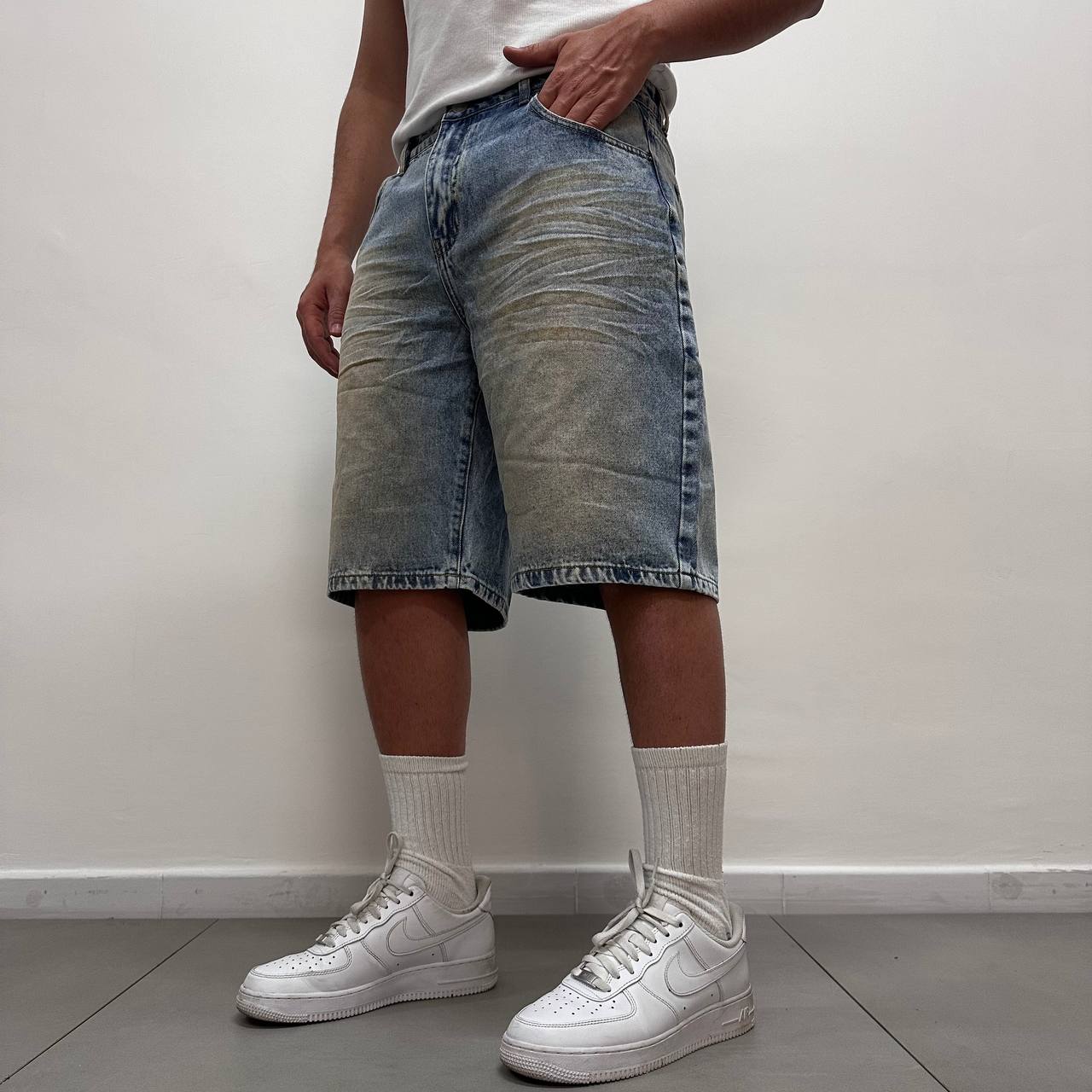 Short 8783