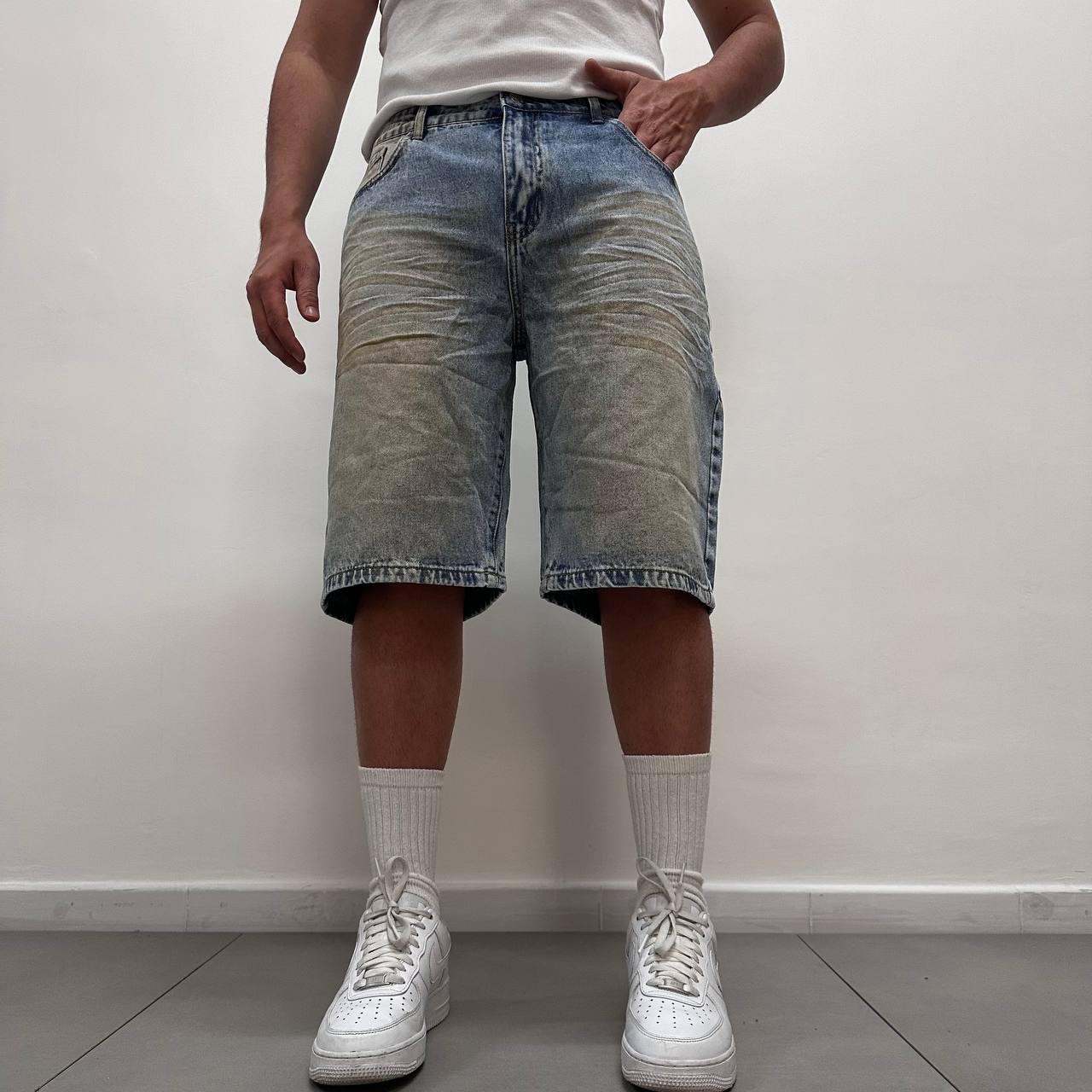 Short 8783
