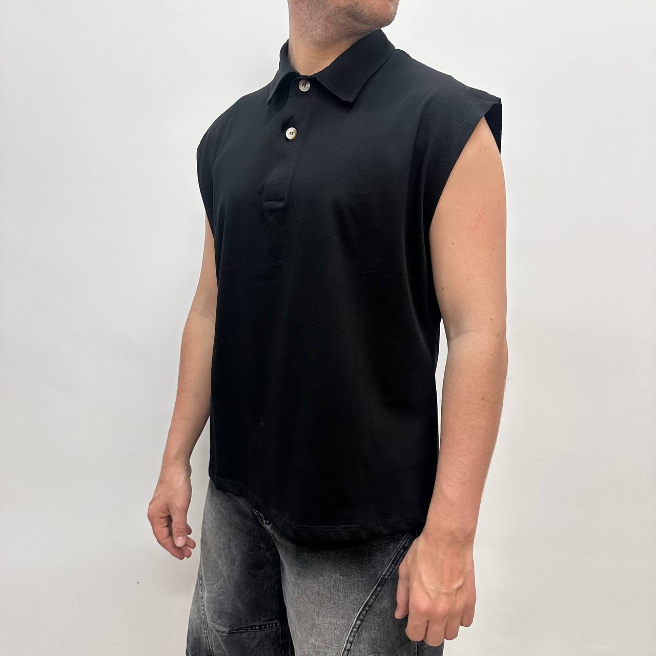 Smanicata Polo Crop Nera